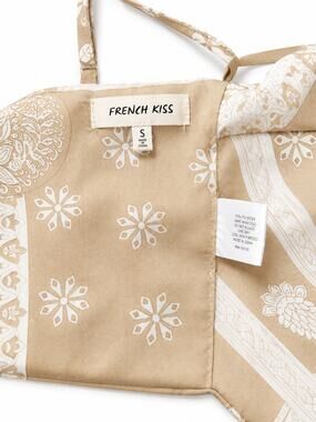 French Kiss Beige & White Scarf Bandana Western Crop Top Womens Sz S Cowgirl